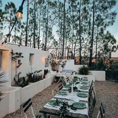 Monte Cucs - House In Nature *