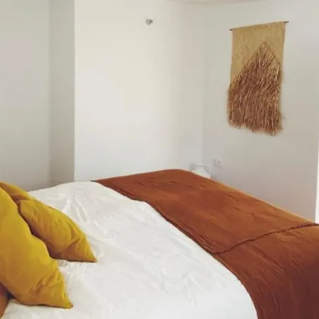 Monte Cucs - House In Nature فيلة *